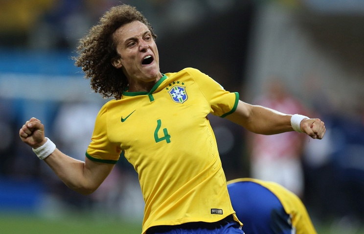 ПСЖ официально объявил о покупке футболиста "Челси" и сборной Бразилии Давида Луиса