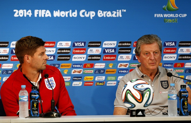 Сборная Англии без травмированного Дэнни Уэлбека сыграет с командой Италии на ЧМ-2014